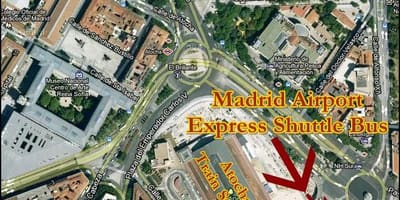 プエルタデ歩駅での地図
